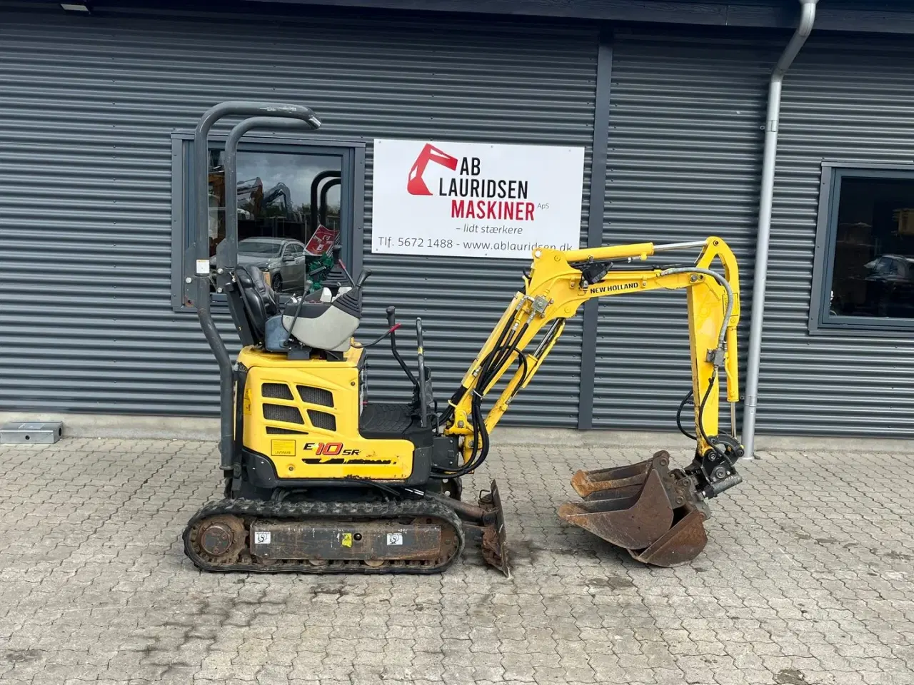 Billede 1 - New Holland E10SR Tiltman og 3 skovle