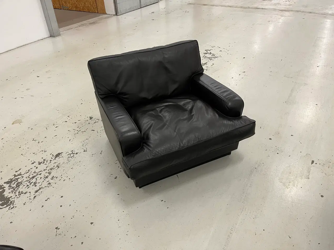 Billede 9 - Arne Norell sofagruppe i Dark Brown læder.