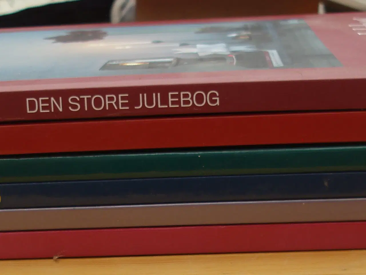 Billede 3 - Den Store Julebog