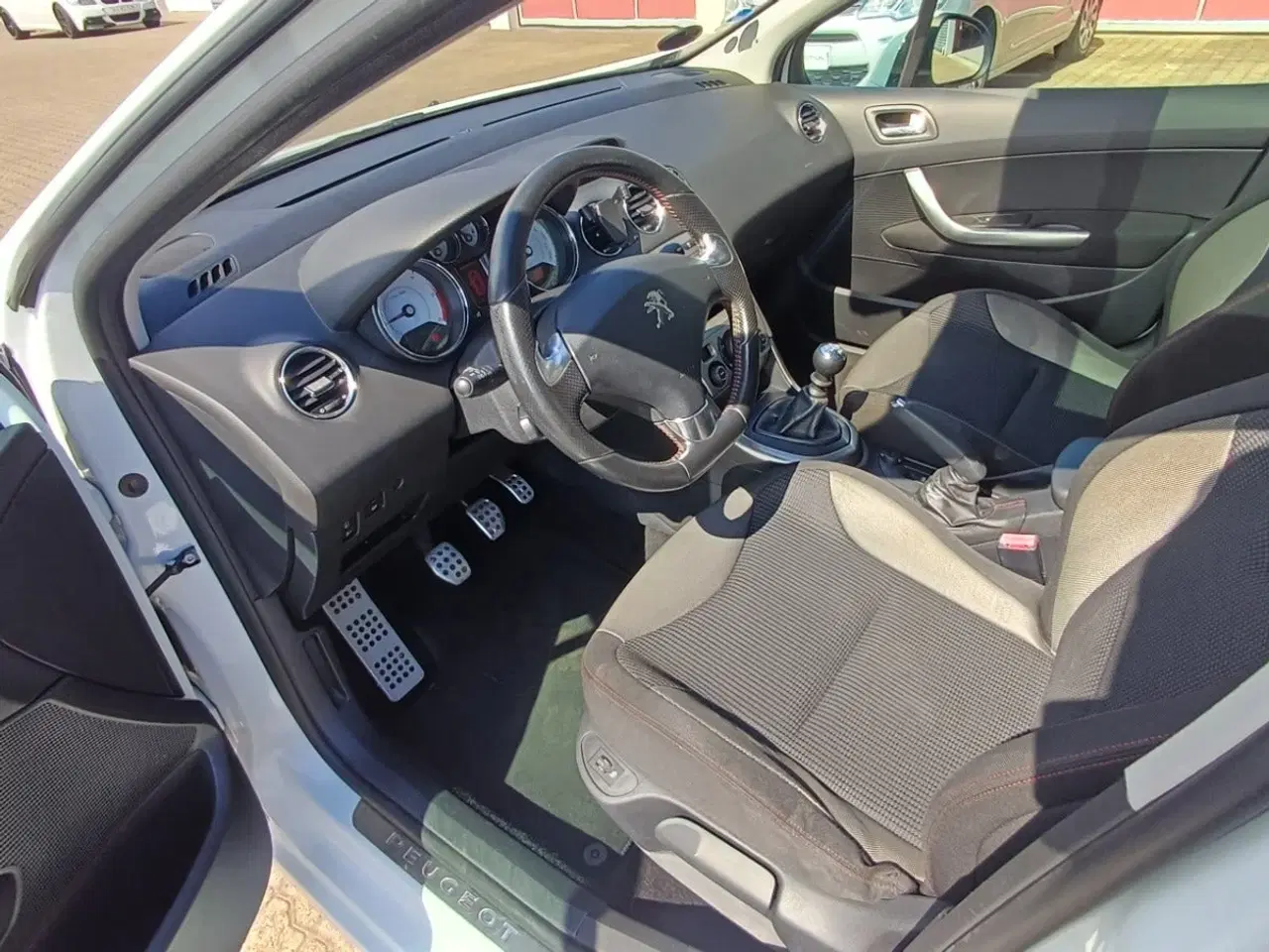 Billede 9 - Peugeot 308 1,6 HDi 110 Sportium
