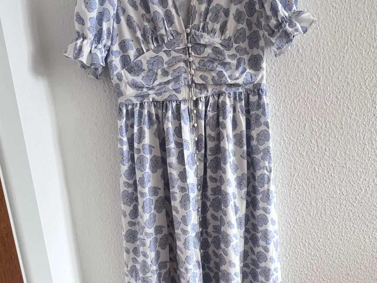 Billede 4 - BYIC kjole, fejlkøb