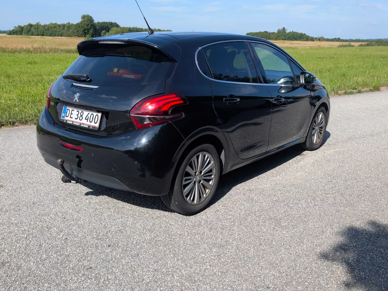Billede 5 - Peugeot 208 Allure, 1,6 BlueHDi 100 hk diesel