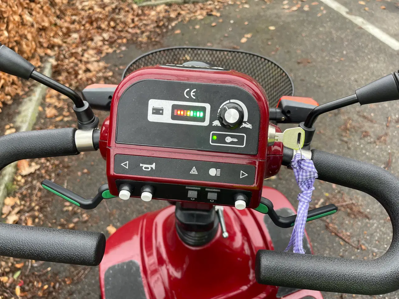 Billede 2 - 4-hjulet el-scooter, Varsø V-300