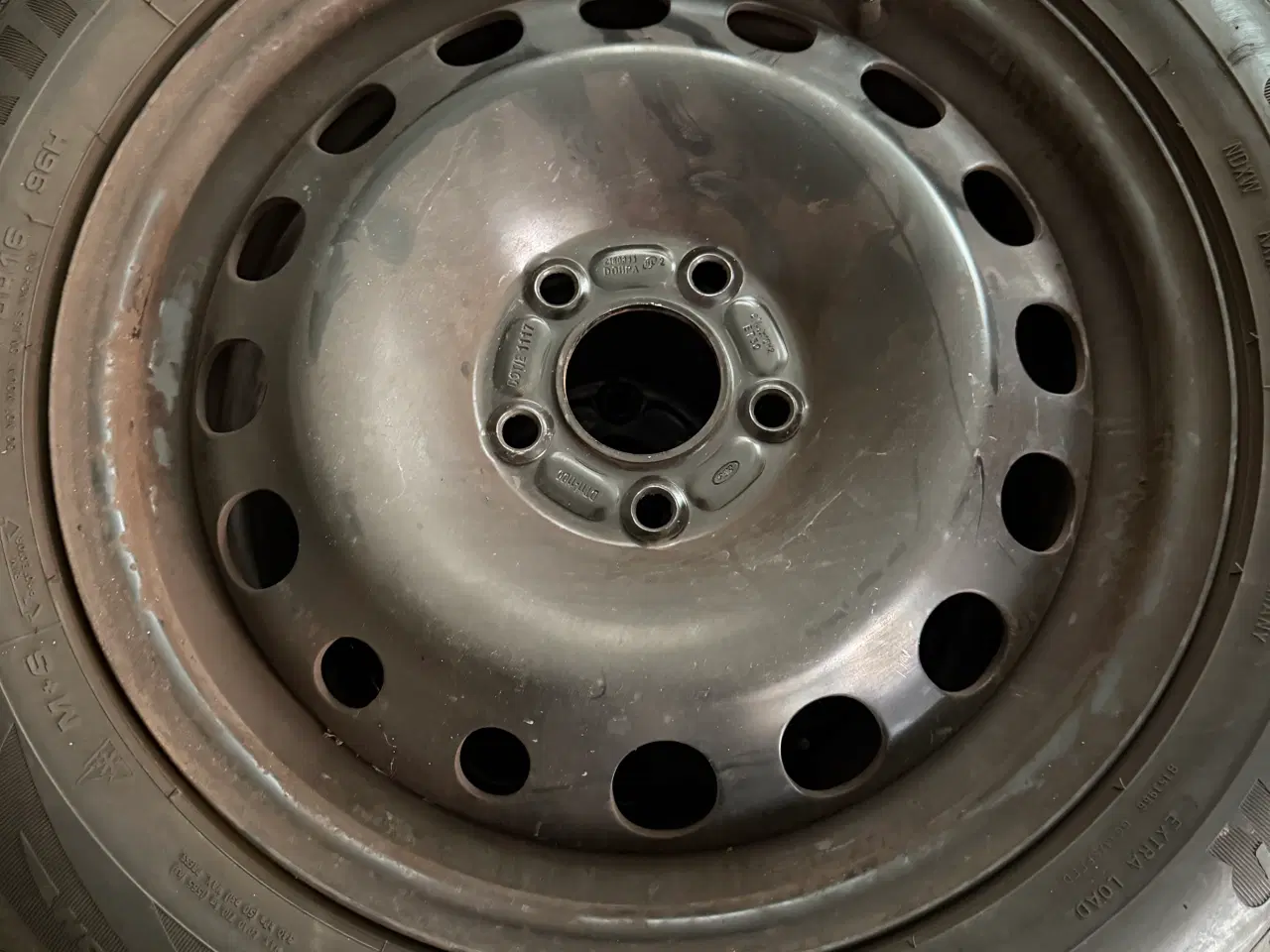 Billede 2 - Vinterhjul ford