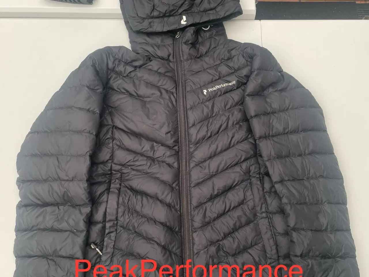 Billede 1 -  PeakPerformance-Dame-Large  