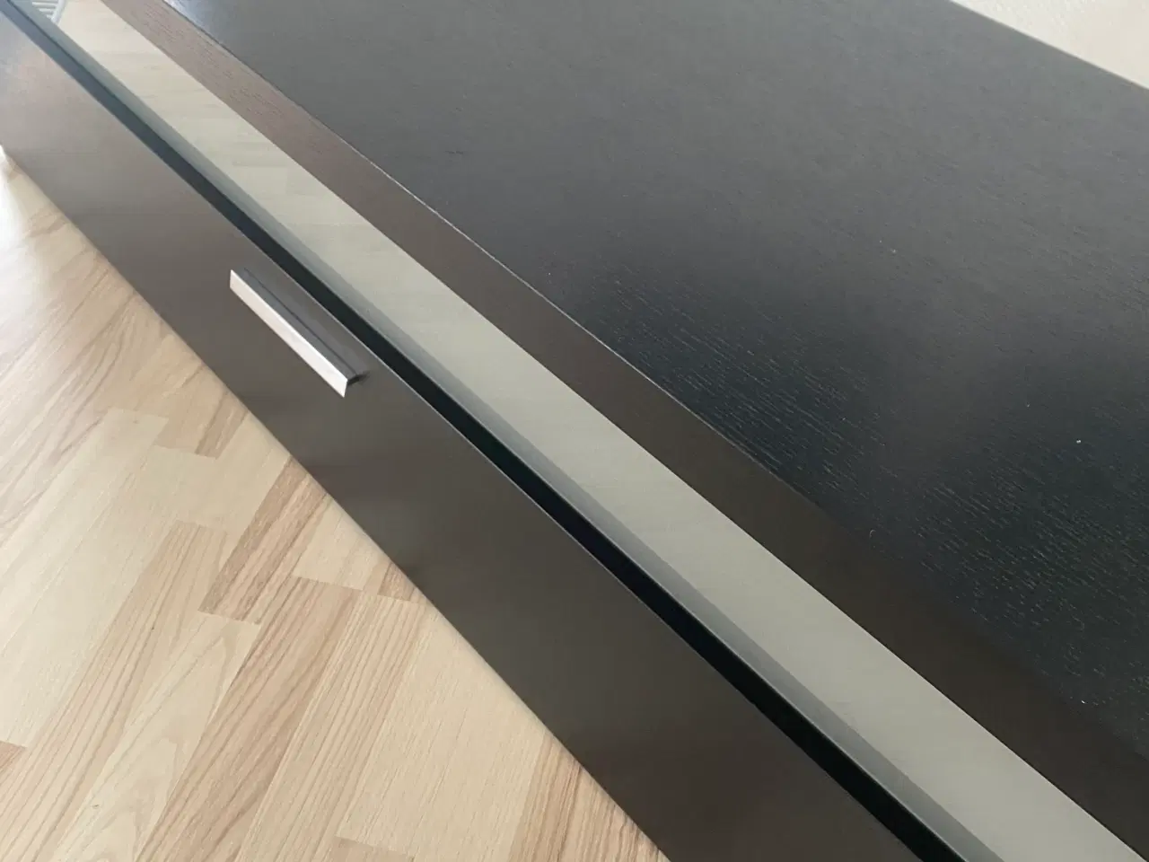 Billede 3 - TV bord sort