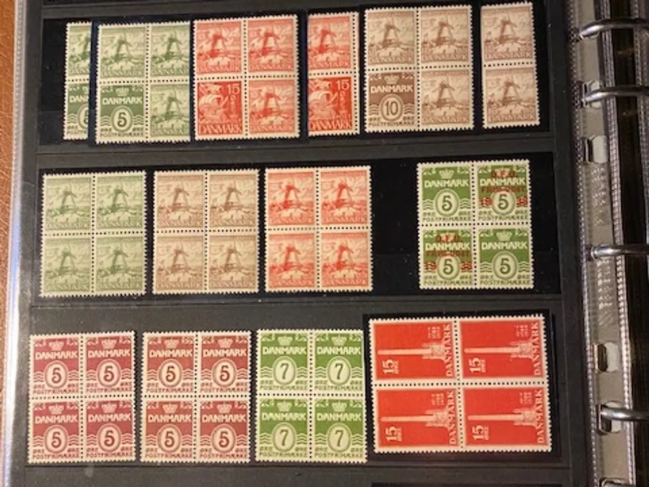 Billede 2 - Stor frimærkesamling (ustemplede) sælges