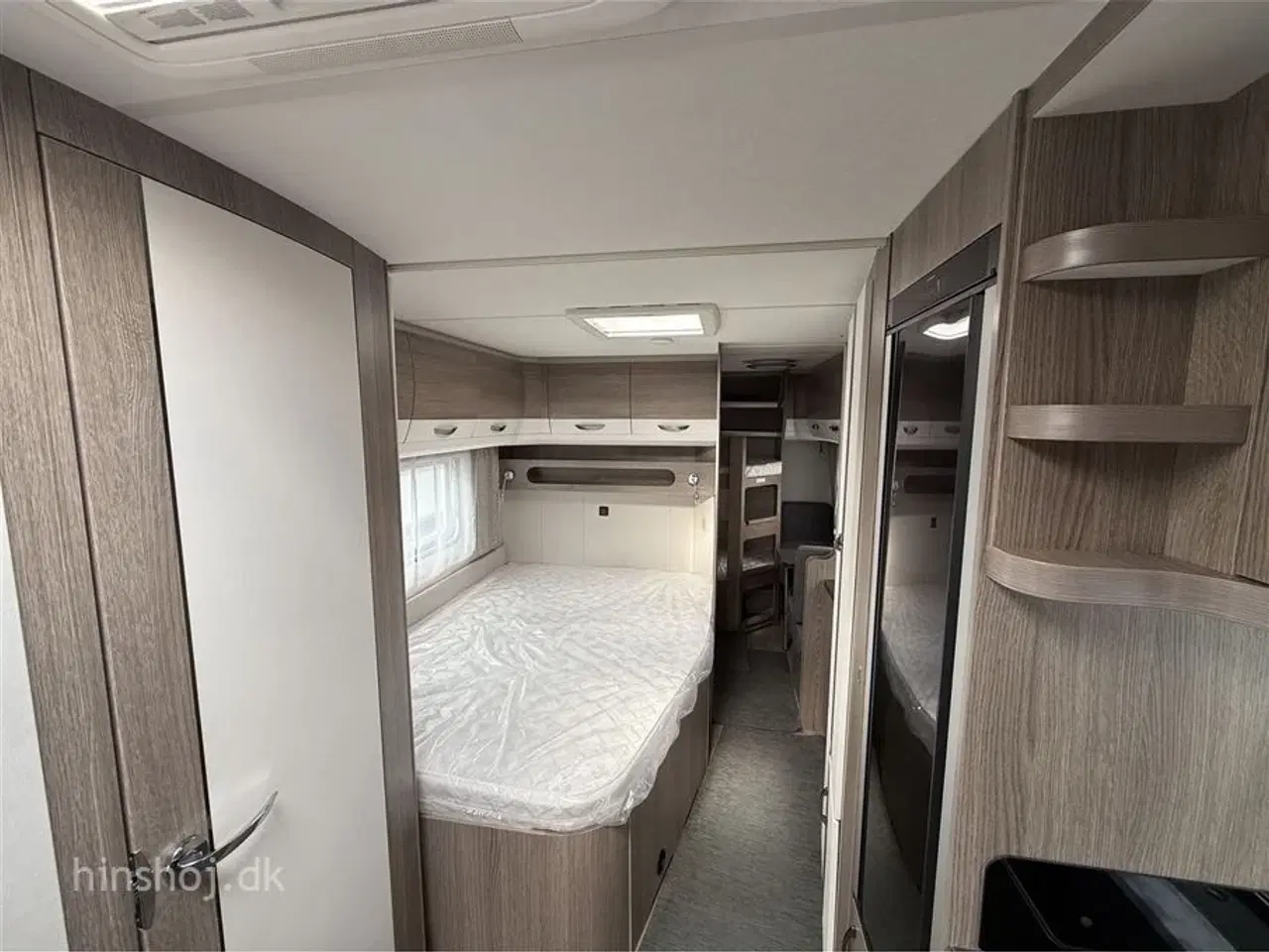 Billede 11 - 2023 - Hobby Prestige 650 KFU   Hobby Prestige 650 KFU 2023 med Isabella Commendore Dawn telt med CBX fra Hinshøj Caravan A/S