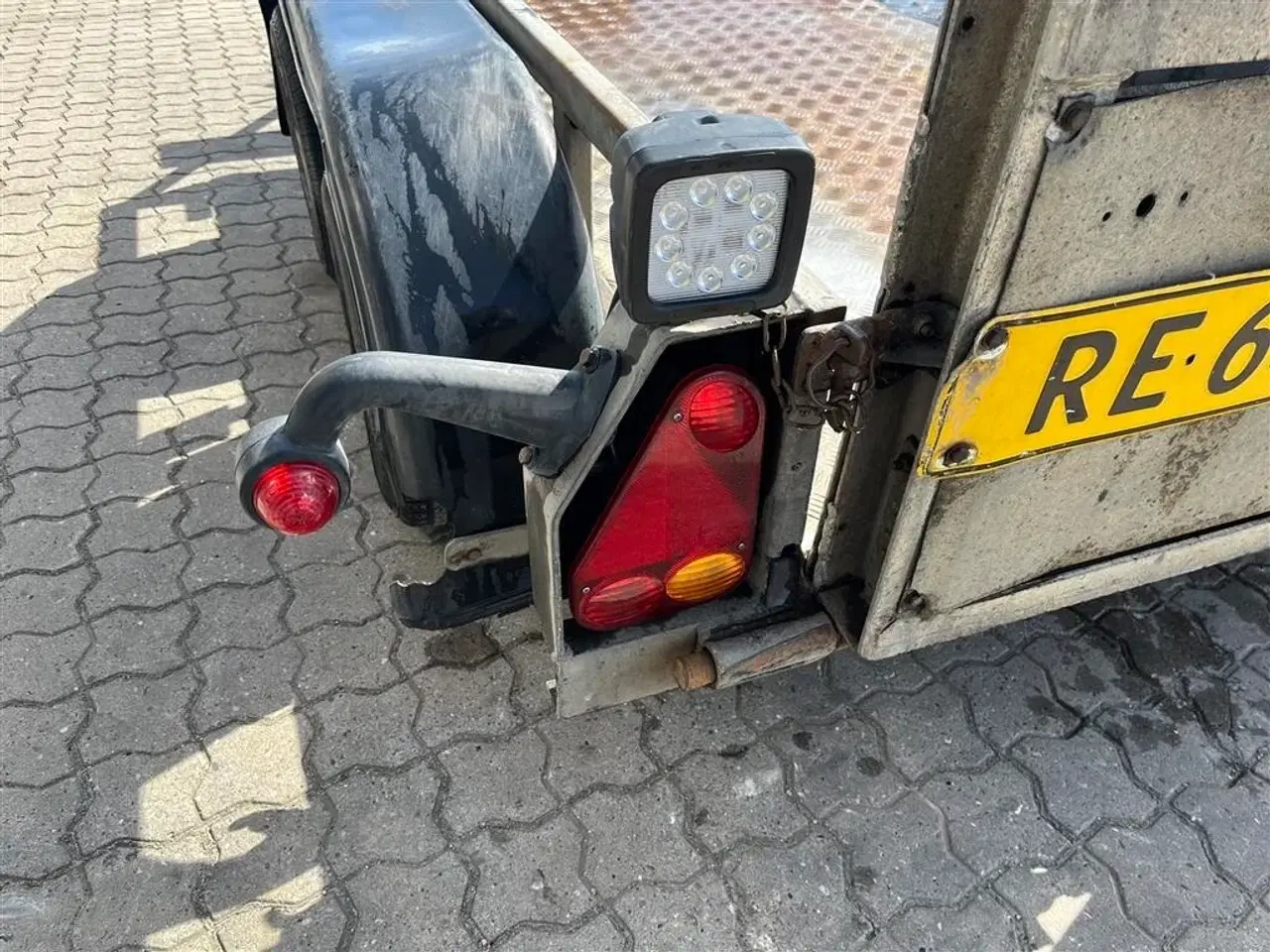 Billede 9 - Ifor Williams Model 4 lille maskintrailer med ramper.