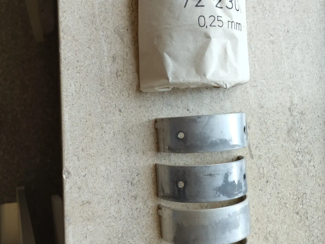 Billede 1 - Lejer til krumtap og kilerem til ( Hanomag) se %)