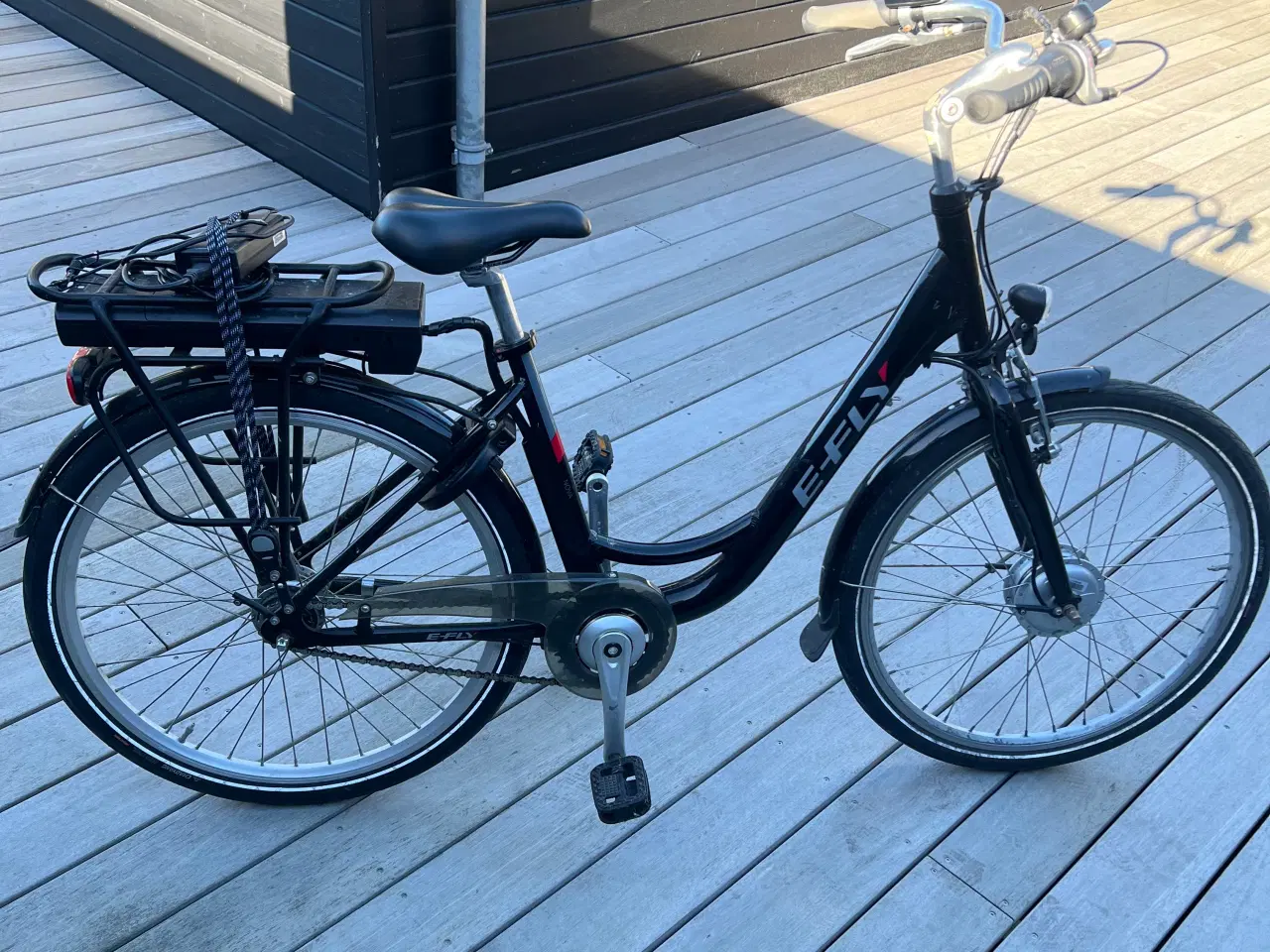 Billede 1 - El cykle. Står i Blokhus 