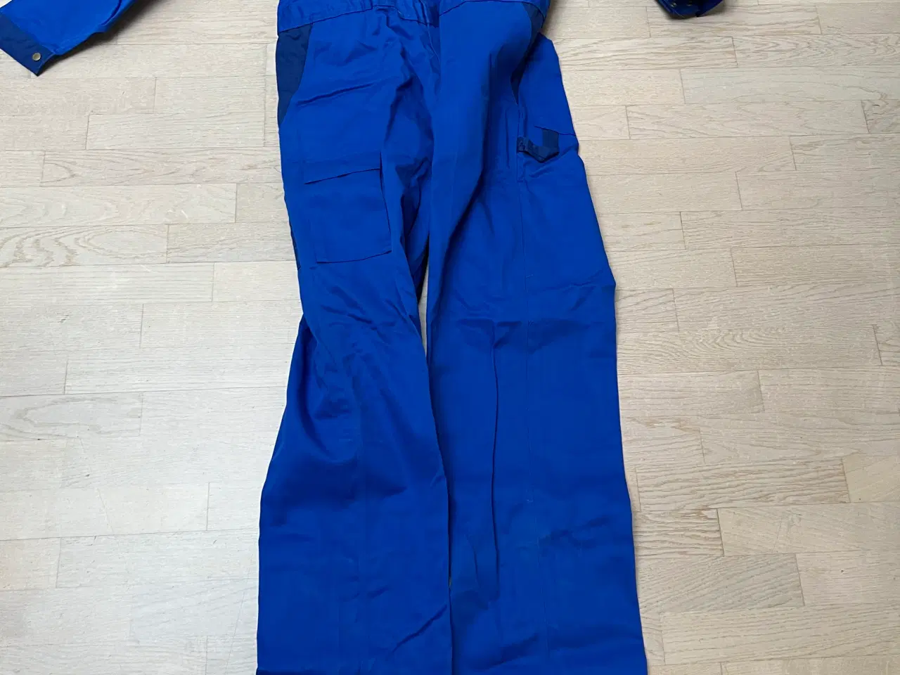 Billede 1 - Kansas kedeldragt blå str.124