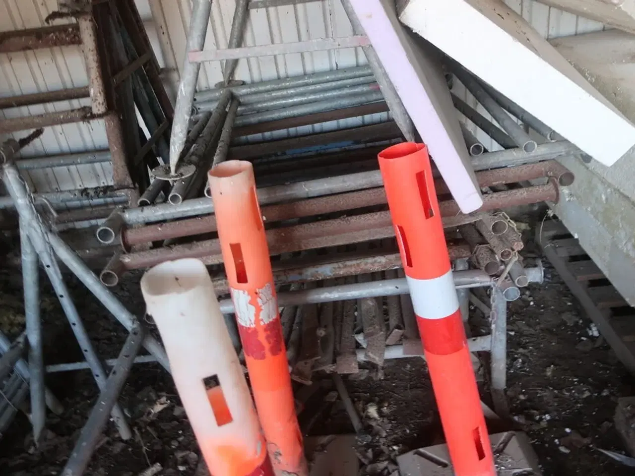 Billede 6 - Div. Stilladsdele til murerbukkestillads