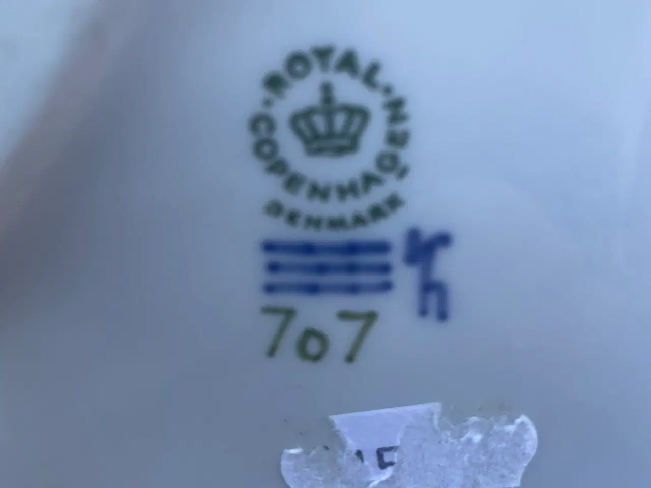 Billede 5 - Figur To piger med gravhund (Royal Copenhagen)