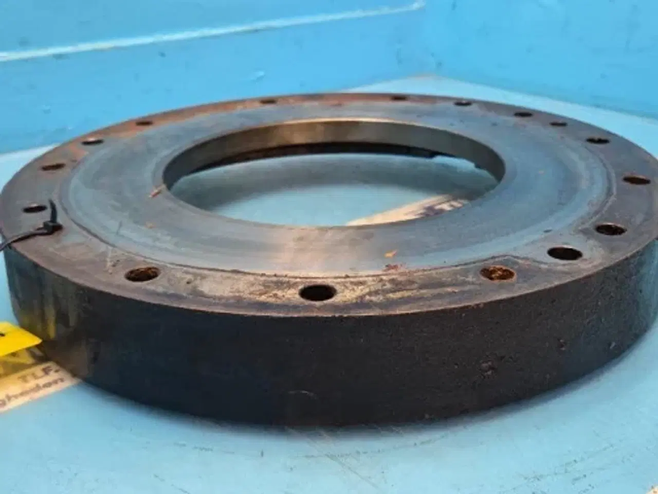 Billede 3 - New Holland TM115 Afstandsstykke R. 5152347