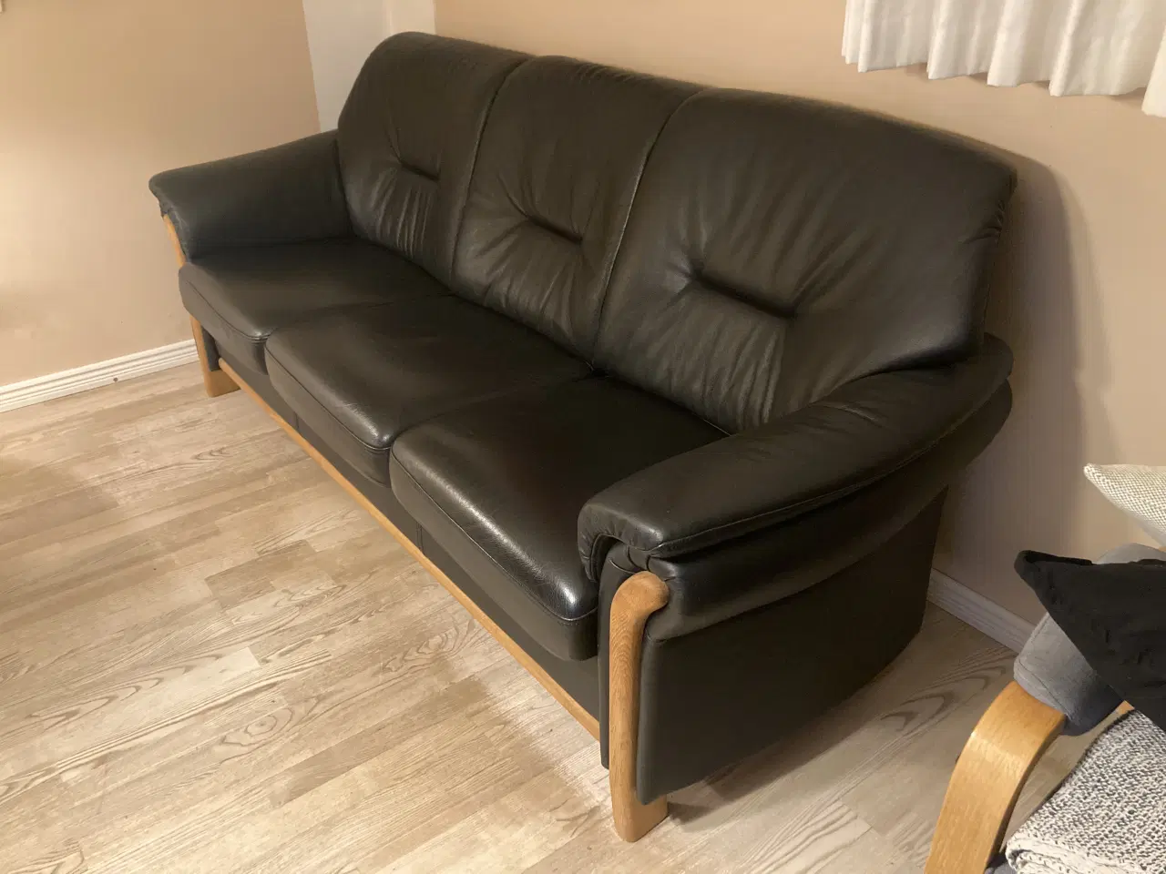 Billede 2 - Flot 3 personer lædersofa