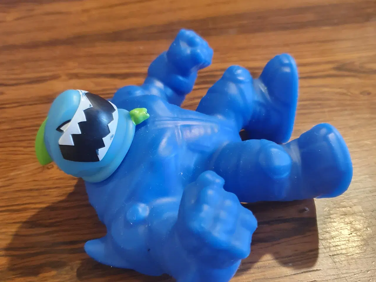 Billede 2 - Goo Jit Zu figur 