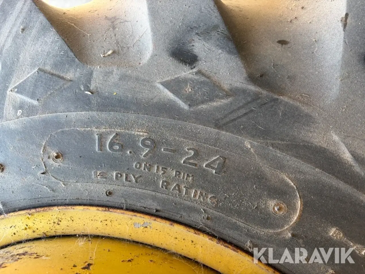 Billede 10 - Tvillingehjul Goodyear 16.9-24 - 2 styk - med låse