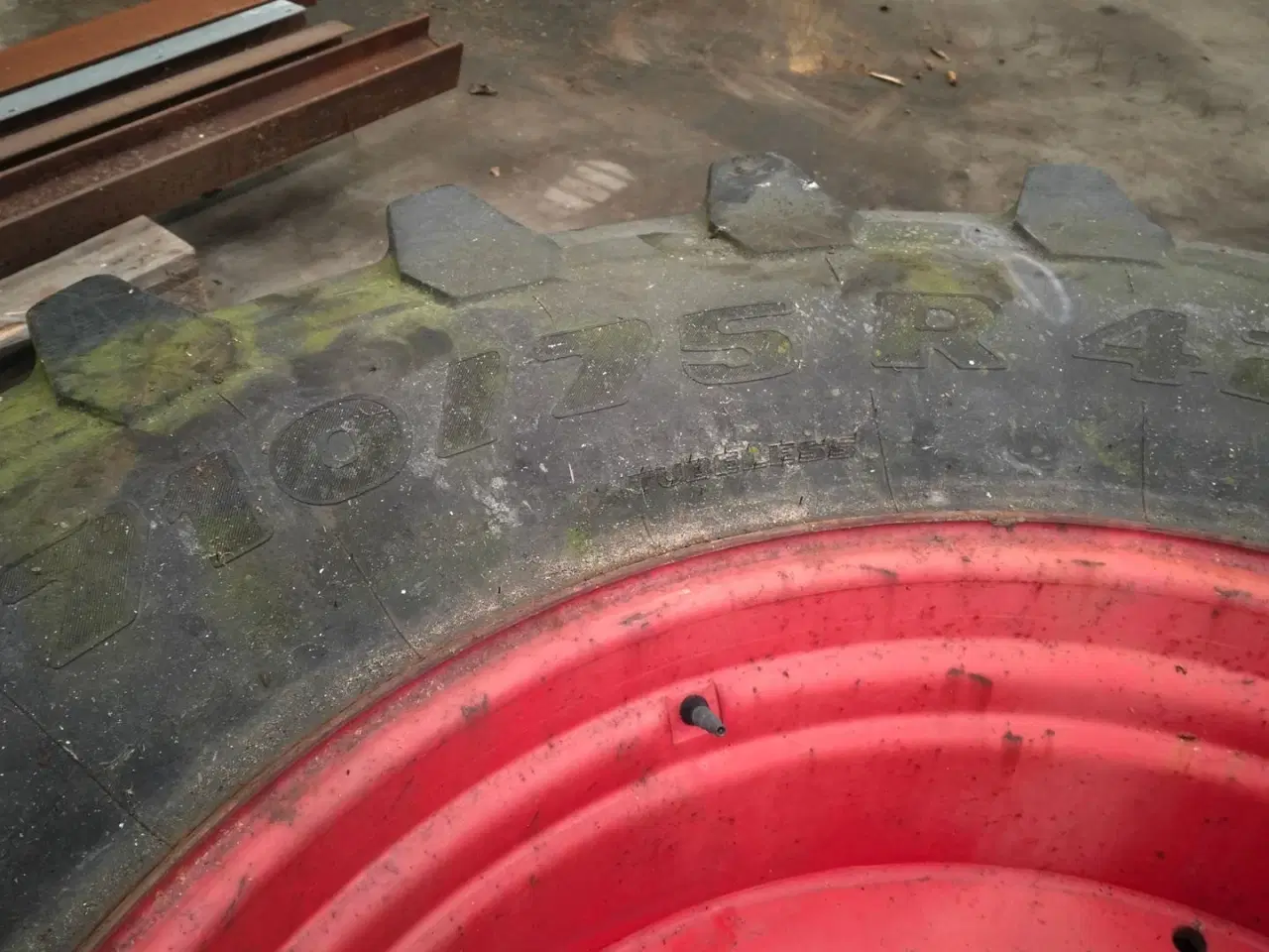 Billede 2 - Trelleborg 710/75 R42  1 stk.