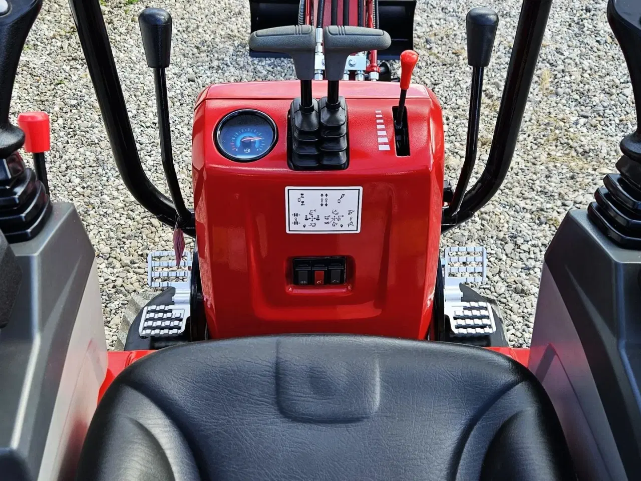 Billede 10 - MOLE M10 / Yanmar motor / fabriksny med skovle