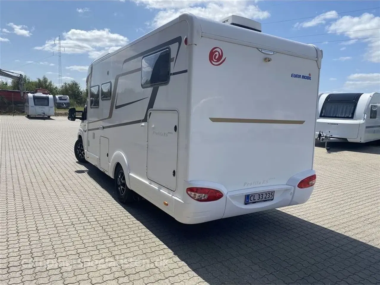 Billede 3 - 2017 - Eura Mobil Profila T720 QF   Eura Mobil Profila T720 EB model 2017 - kan nu ses hos Camping-Specialisten.dk