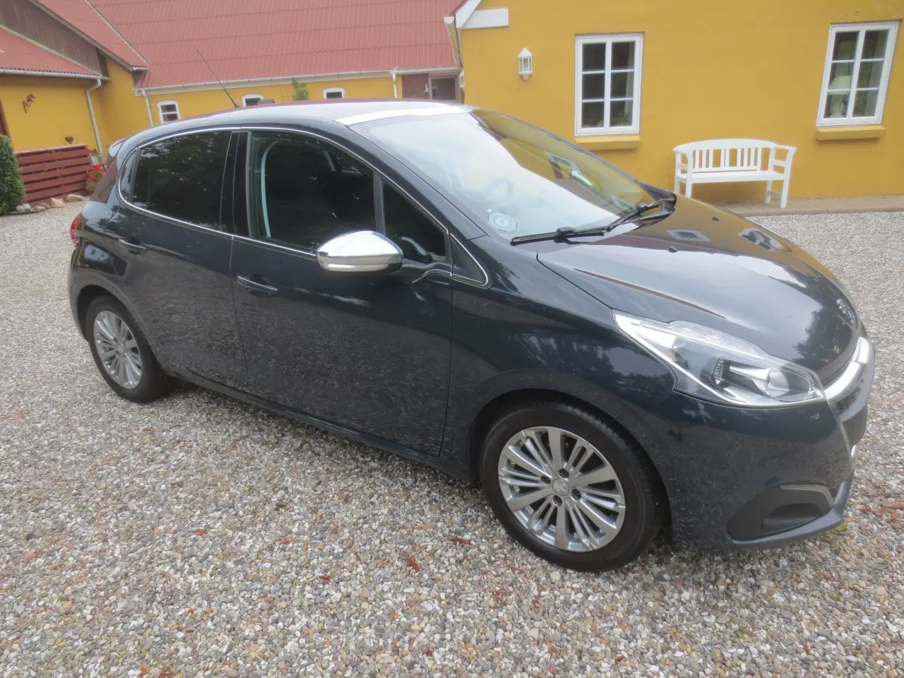 Billede 4 - Peugeot 208 Blue HDi Årg 2018. 