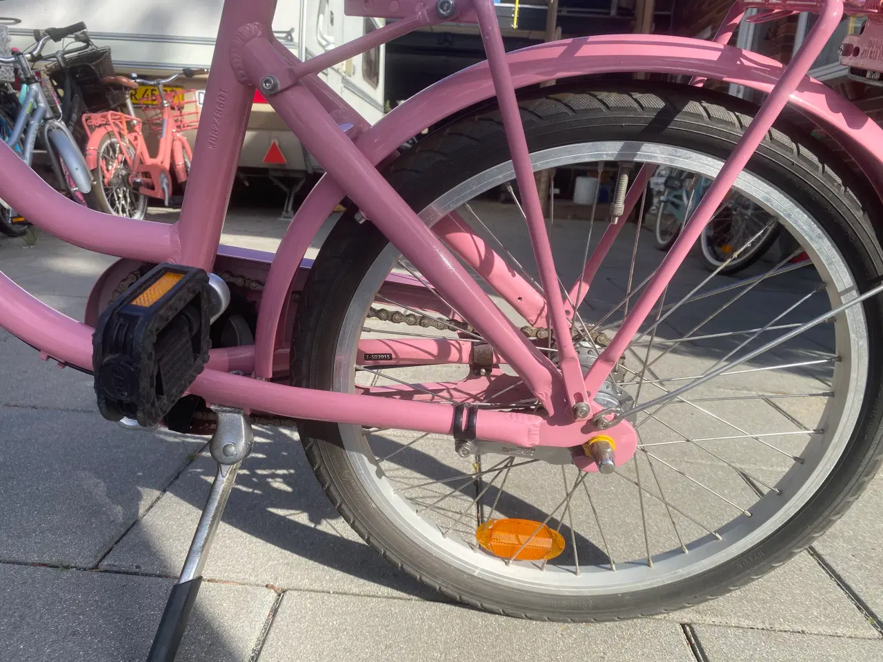 Billede 9 - Købt til 4299 kr 20 tommer prinsesse 👸 cykel 