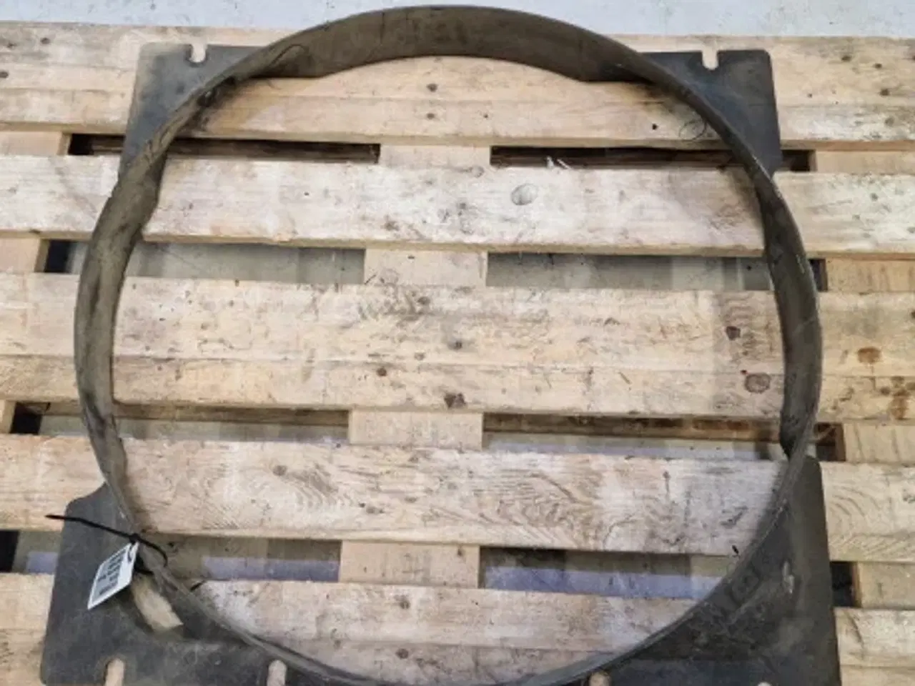 Billede 3 - New Holland G210 Ramme Køler 9821600