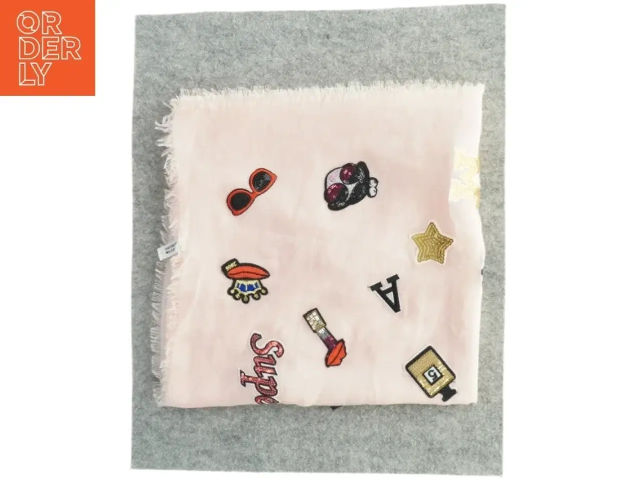 Billede 1 - Broderet halstørklæde (str. 130 x 105 cm)