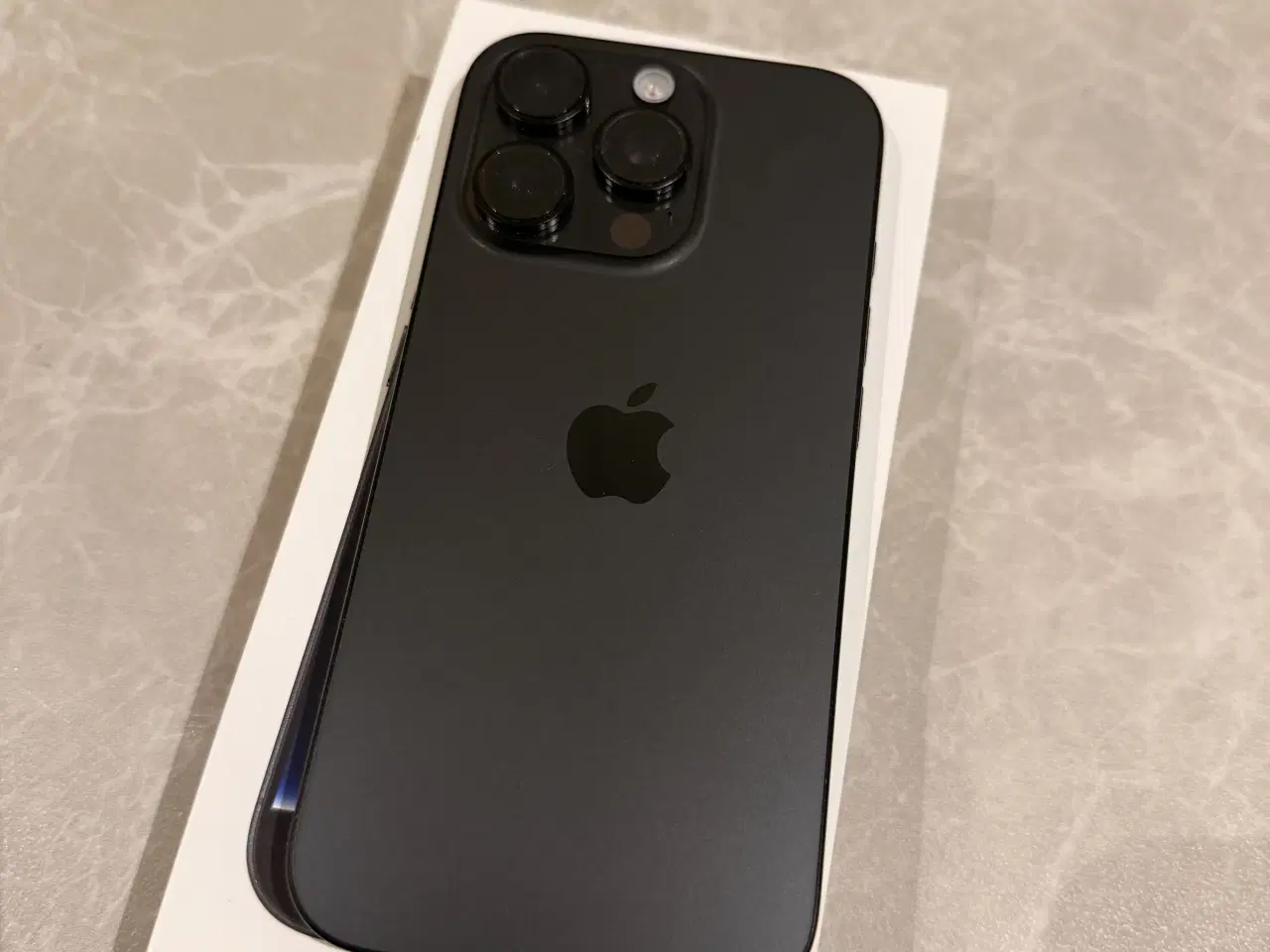 Billede 2 - iPhone 16 Pro 128 GB – Black Titanium