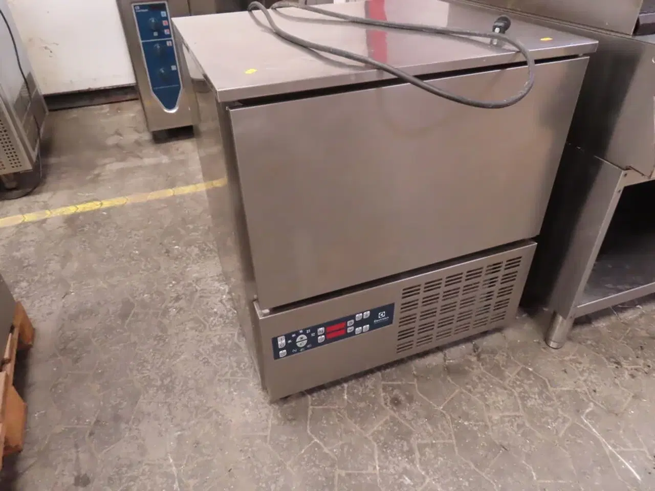 Billede 5 - Blæstkøler ELECTROLUX