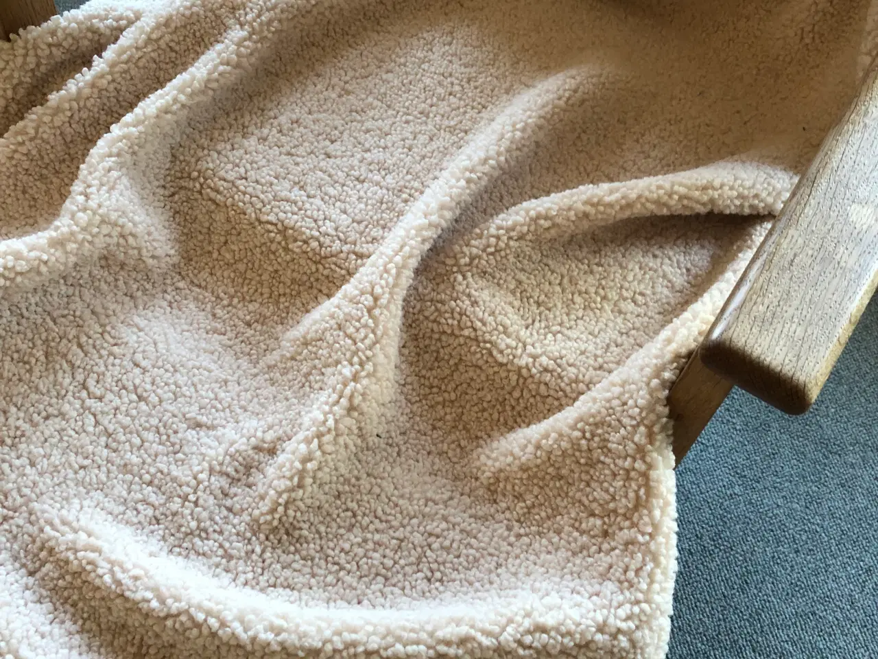 Billede 1 - MØBELSTOF Teddybear