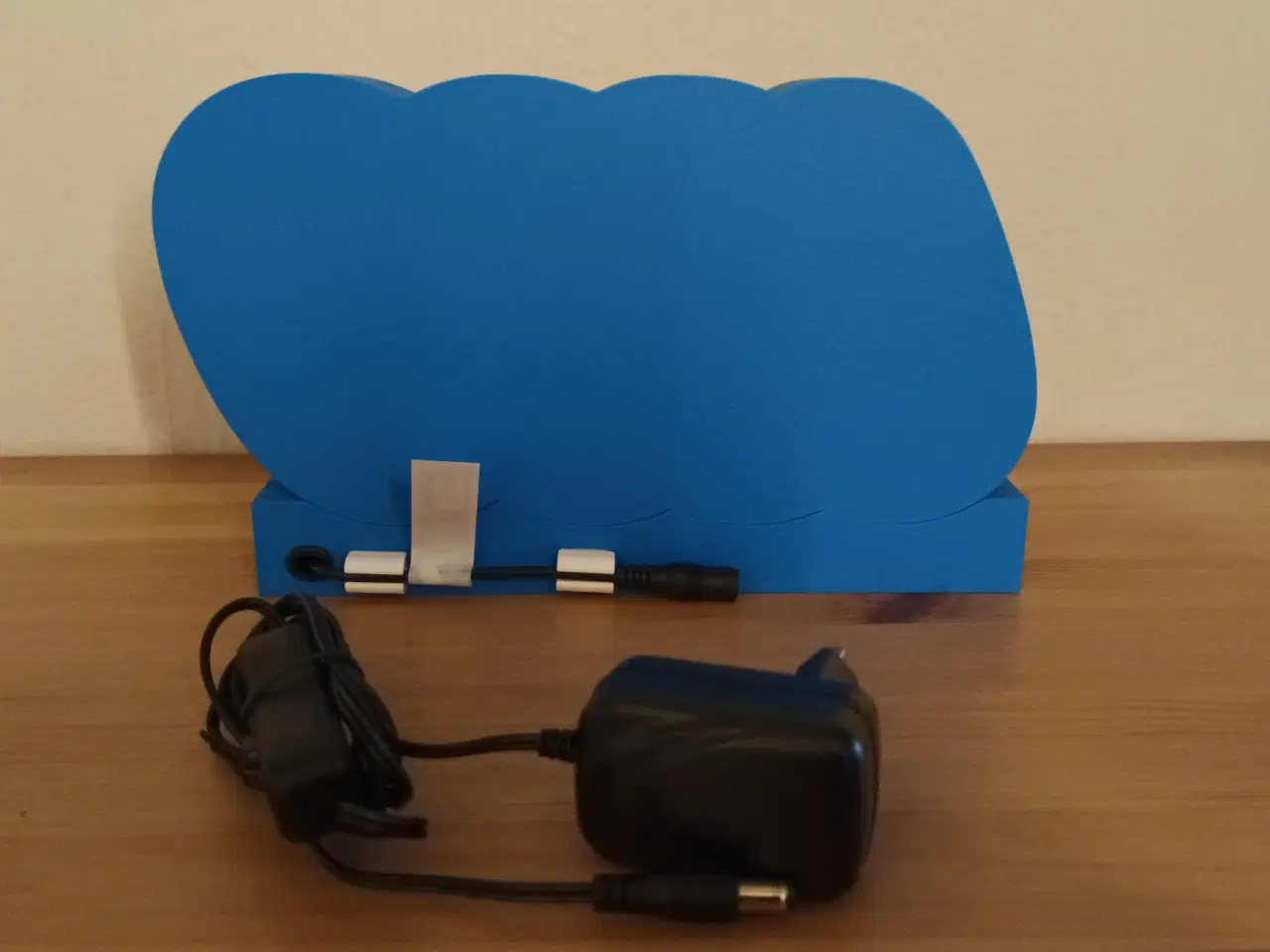 Billede 3 - Sjov LED Lampe med Logo Blå / Hvid / Gul / Rød 