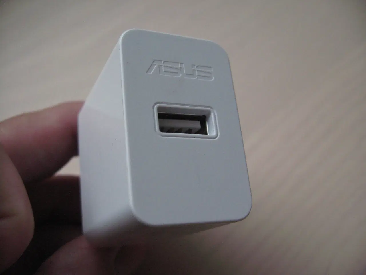 Billede 3 - Oplader, USB hurtiglader