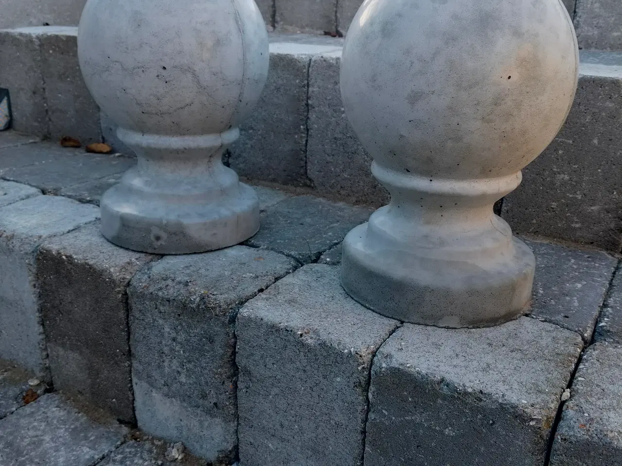 Billede 1 - Beton kugler