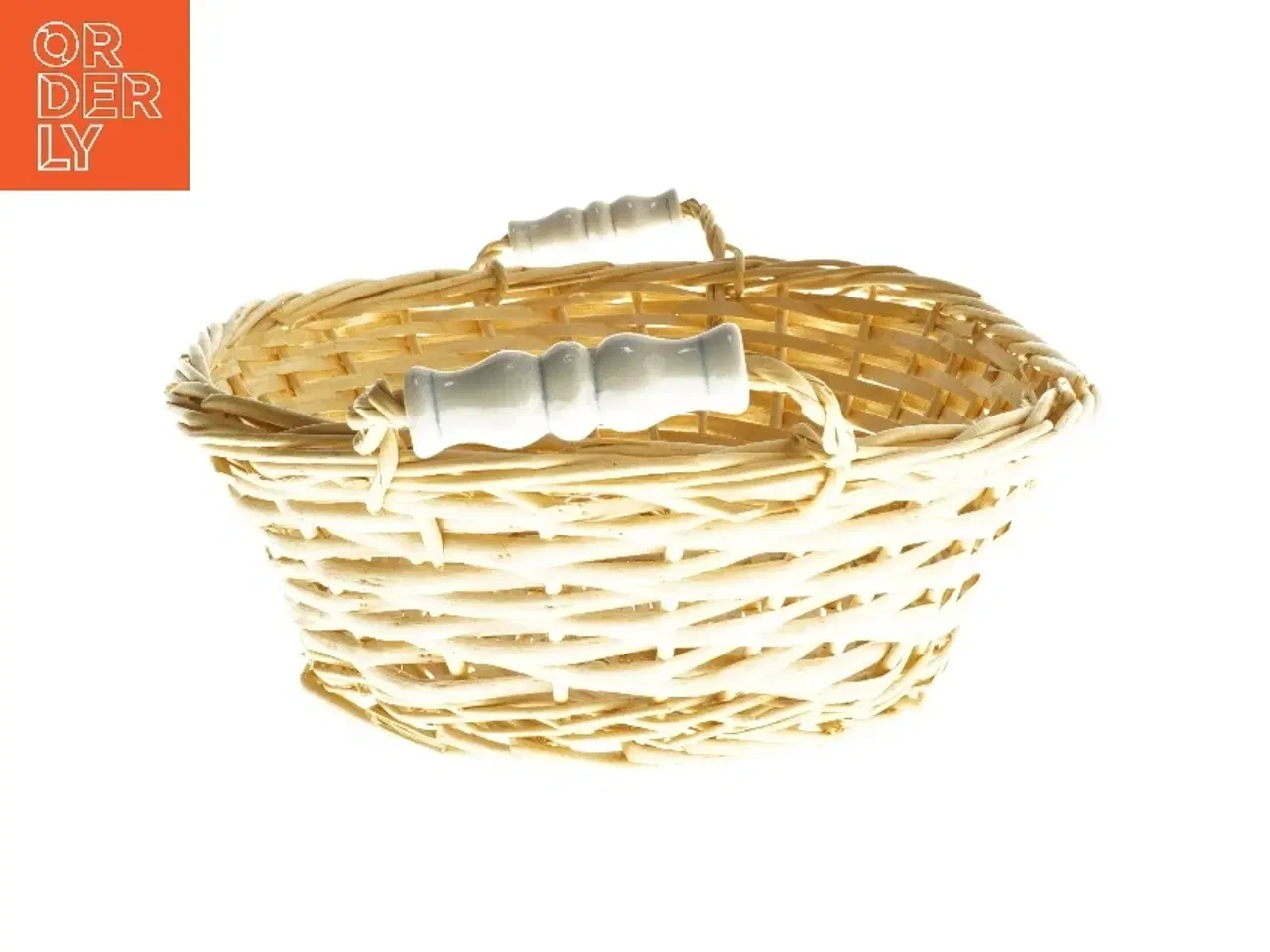 Billede 2 - Flettet kurv med porcelænshåndtag (str. 10x28x45 cm)