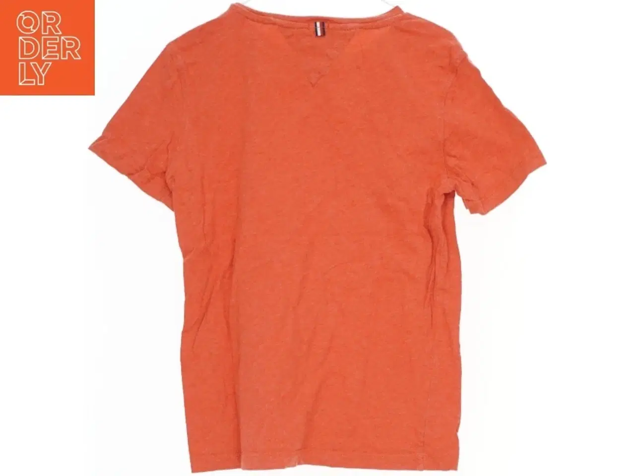 Billede 2 - Tommy Hilfiger T-Shirt fra Tommy Hilfiger (str. 140)