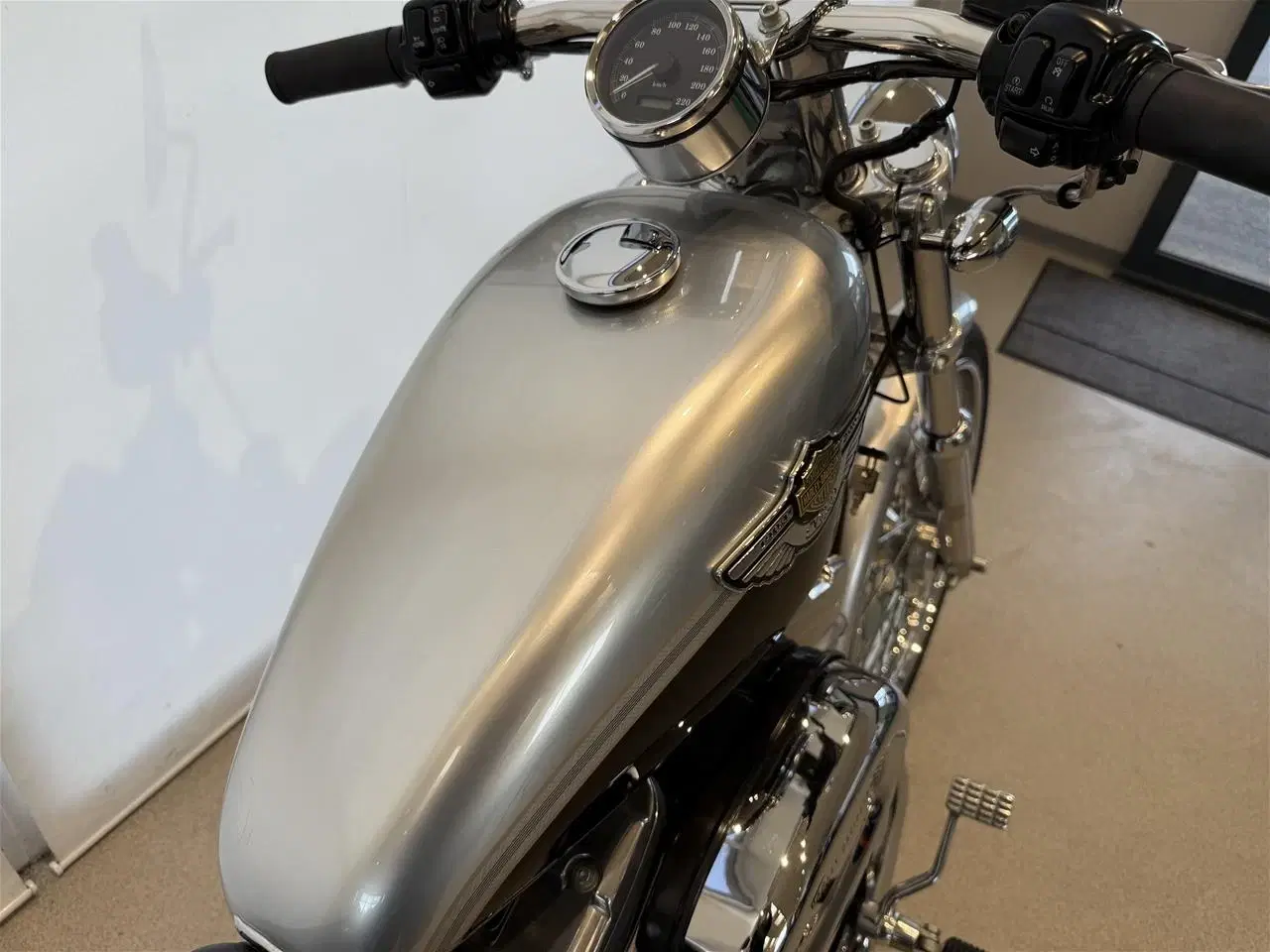 Billede 10 - Harley Davidson XL 883 C Sportster Custom