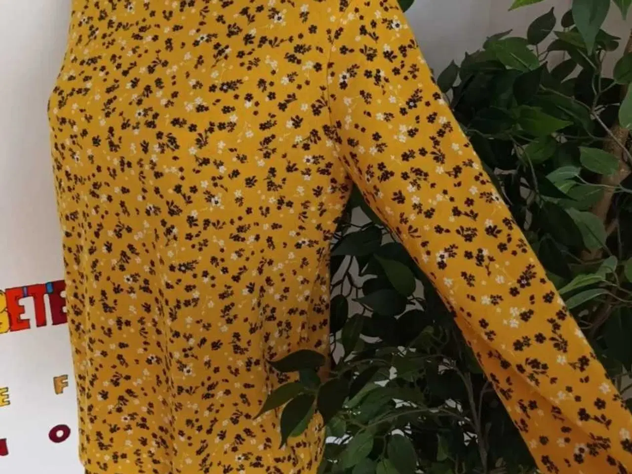 Billede 5 - Bluse. VRS. Medium/38