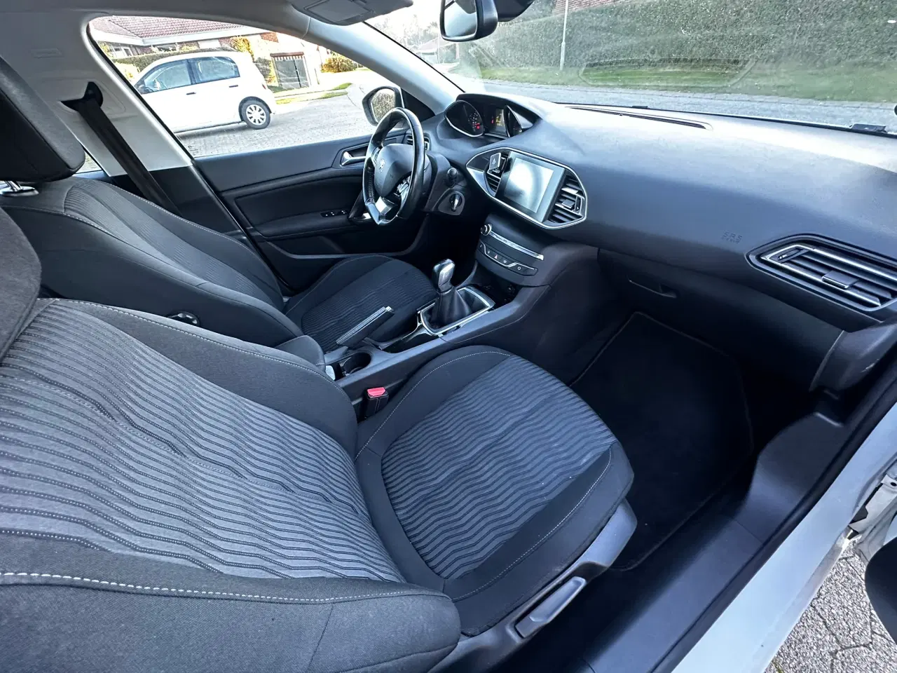 Billede 12 - Peugeot 308 1.6 HDi 92 Active 5d – 2014 155000km