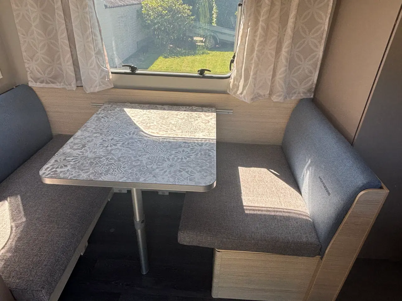 Billede 9 - Så god som ny