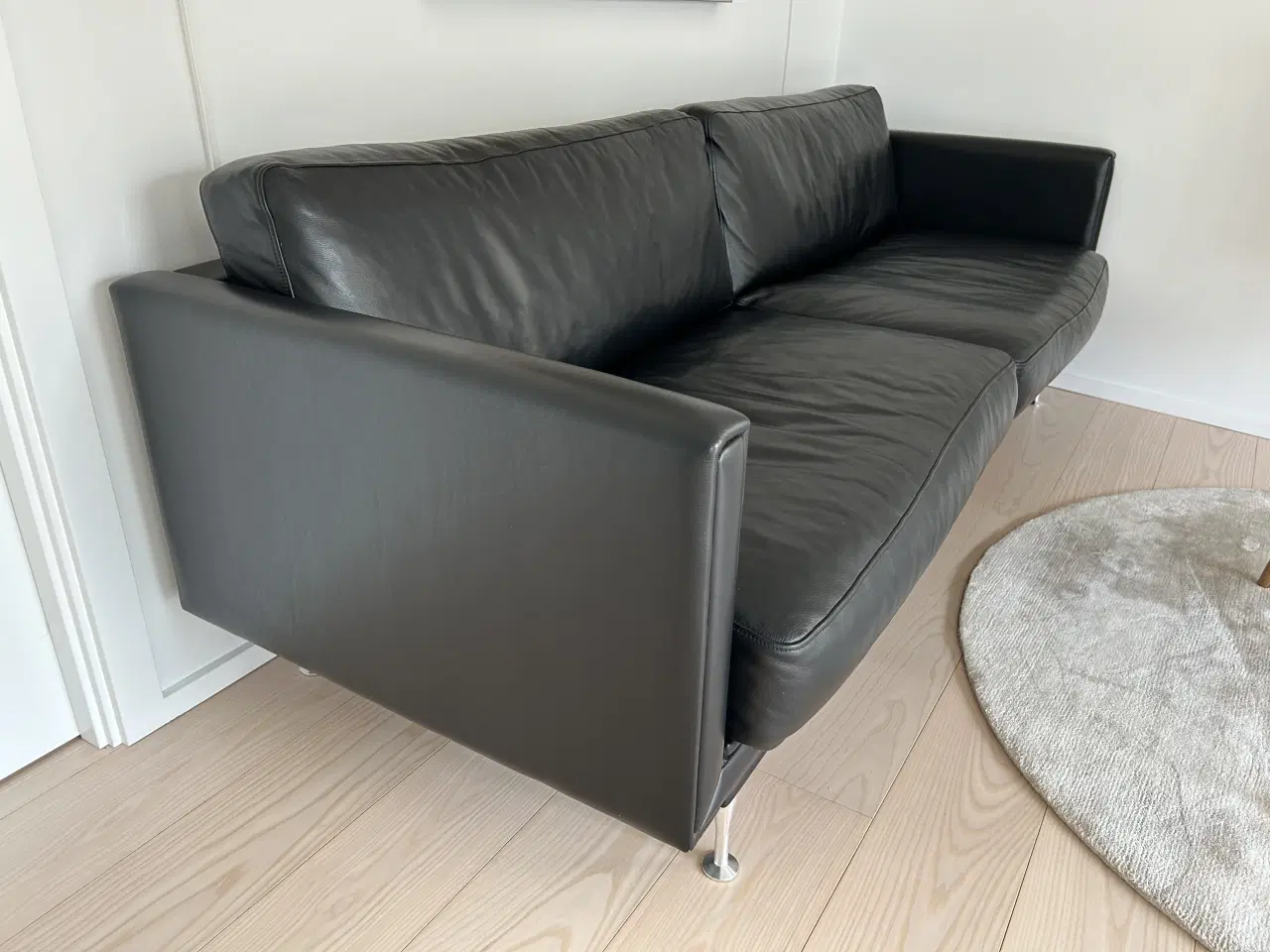 Billede 1 - Lædersofa sort - eksklusiv og velholdt -BUD ØNSKES