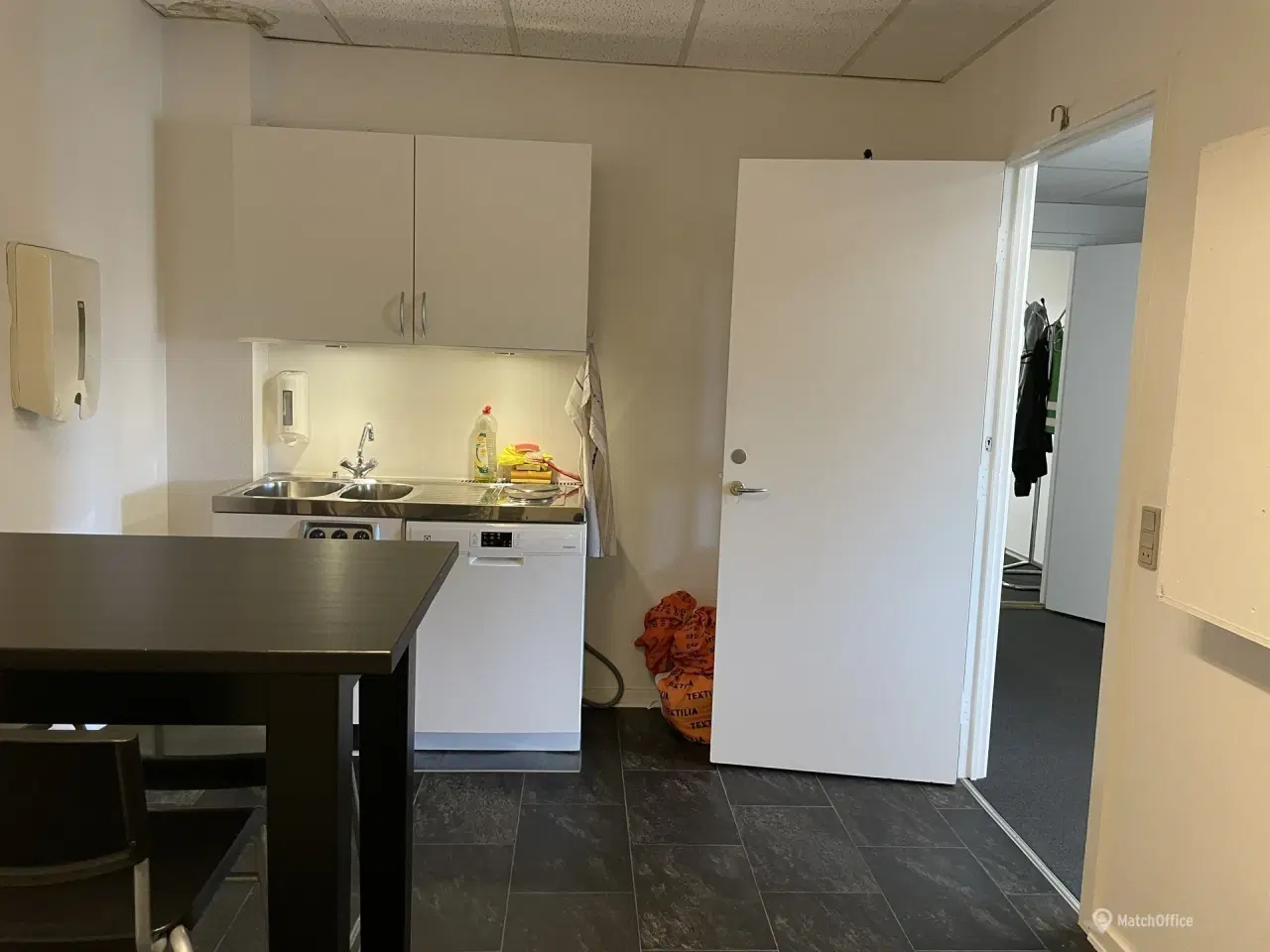 Billede 16 - Lejemål på 345 m² i Kastrup – fleksibel indretning af kontor og lager