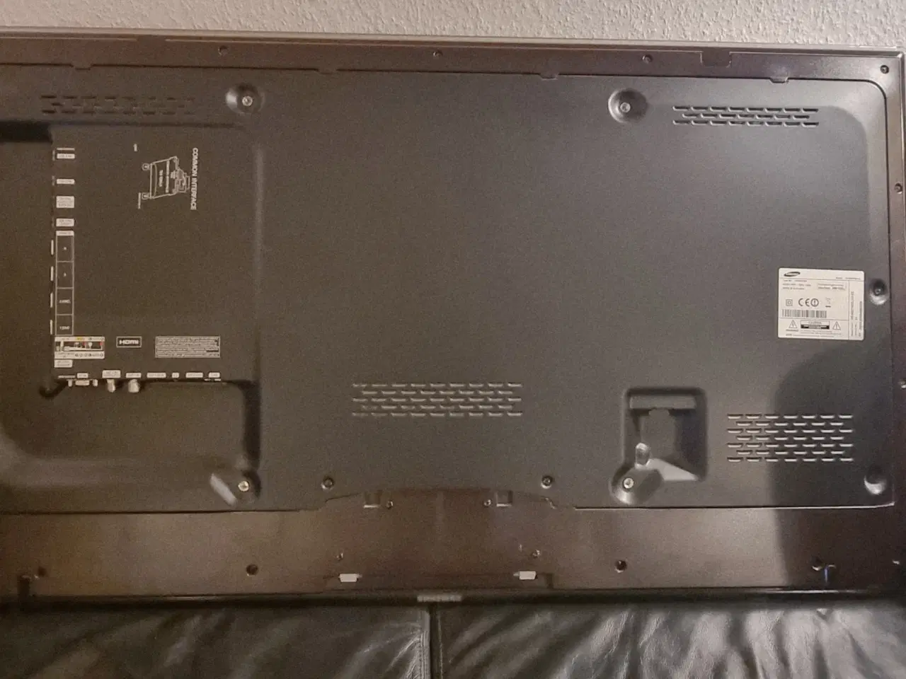 Billede 5 - Samsung 46" - UE46D7005LU - med Samsung wireophæng