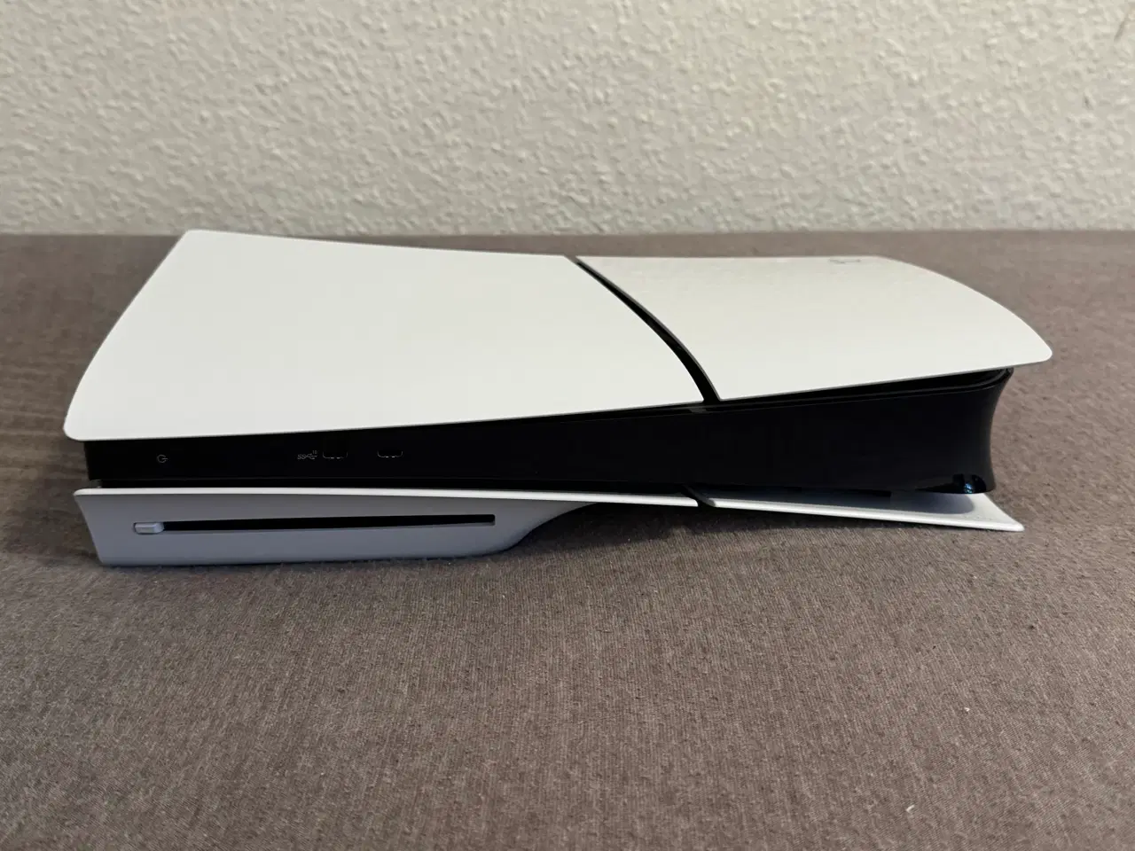 Billede 2 - Playstation 5 slim 1tb + Samsung smart TV + 3 spil