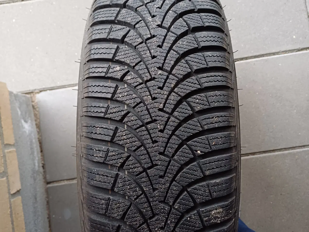 Billede 1 - Vinterdæk Goodyear 205/55R16