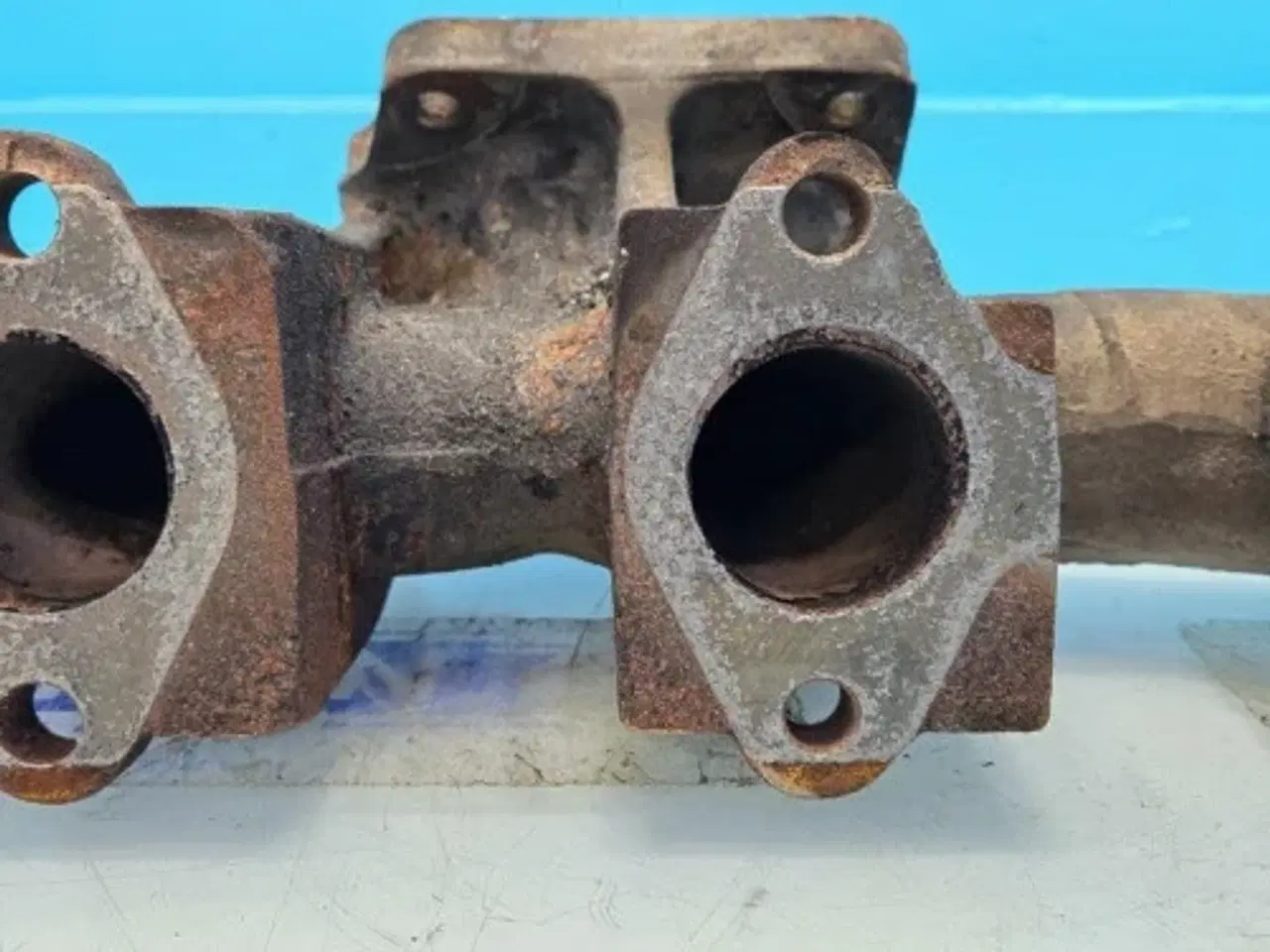 Billede 10 - New Holland T7.315 Udstødningsmanifold 5801398315