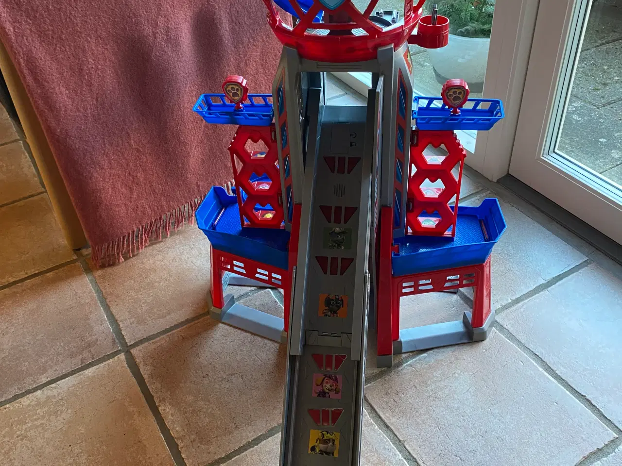 Billede 6 - Paw patrol adventure city hovedkvarter 