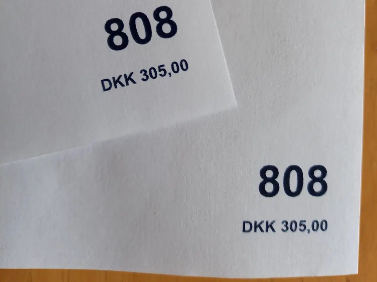 Billede 3 - 2 billetter MADS & A-HOLDET på Skråen/Nordkraft