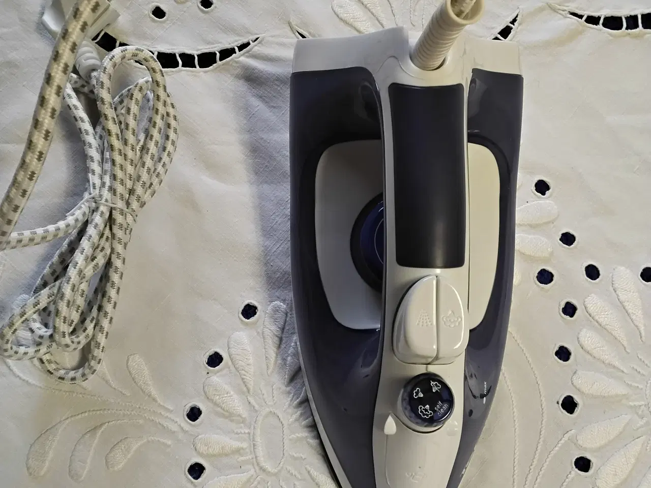 Billede 5 - Tefal dampstrygejern Virtuo 20 FV1320